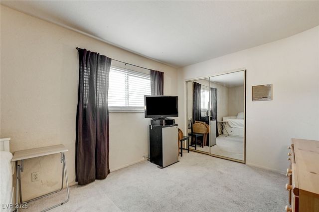 2989 Santa Margarita Street, Las Vegas, NV 89146