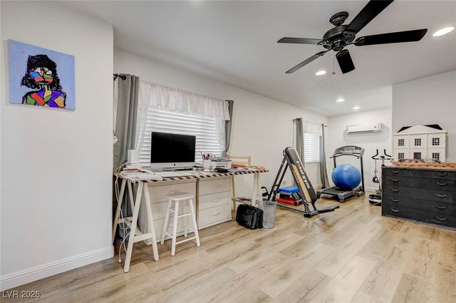 2989 Santa Margarita Street, Las Vegas, NV 89146