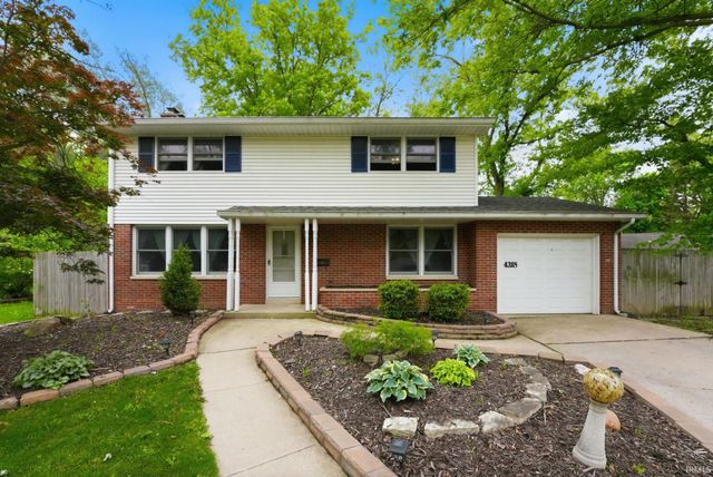 4318 Lynwood Court, Fort Wayne, IN 46815