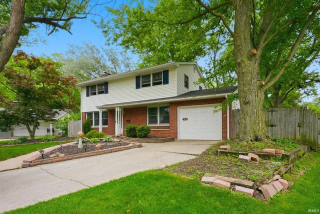 4318 Lynwood Court, Fort Wayne, IN 46815