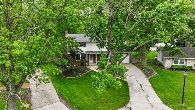 4318 Lynwood Court, Fort Wayne, IN 46815