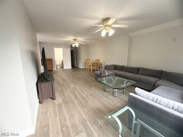 5831 Emerald Lakes Drive, Medina, OH 44256