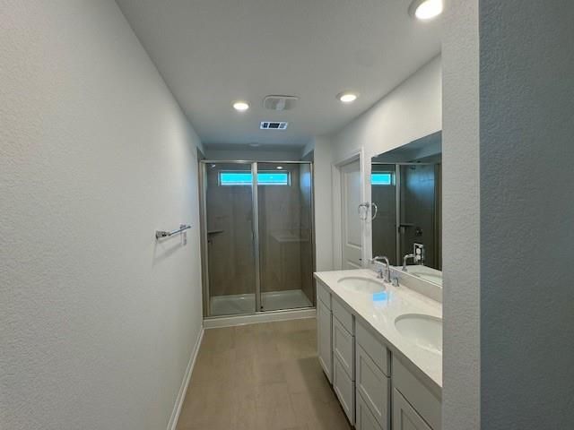 788 Papaya DR, Buda, TX 78610