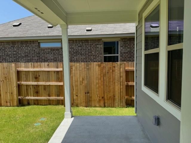 788 Papaya DR, Buda, TX 78610