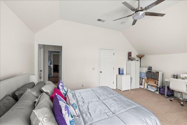 8625 Homecoming Drive, Chattanooga, TN 37421