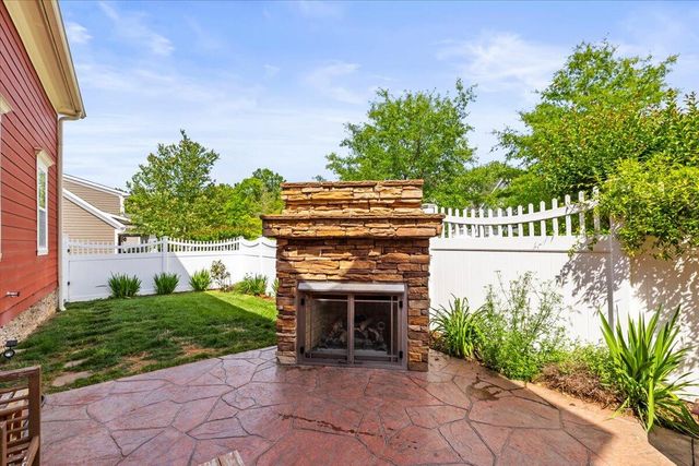 8625 Homecoming Drive, Chattanooga, TN 37421