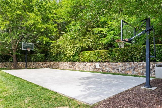 8625 Homecoming Drive, Chattanooga, TN 37421