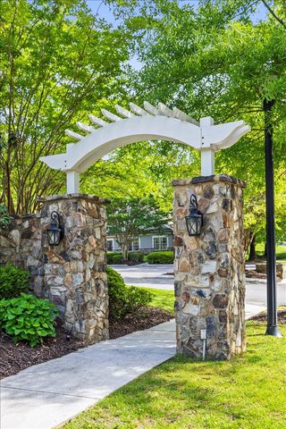 8625 Homecoming Drive, Chattanooga, TN 37421