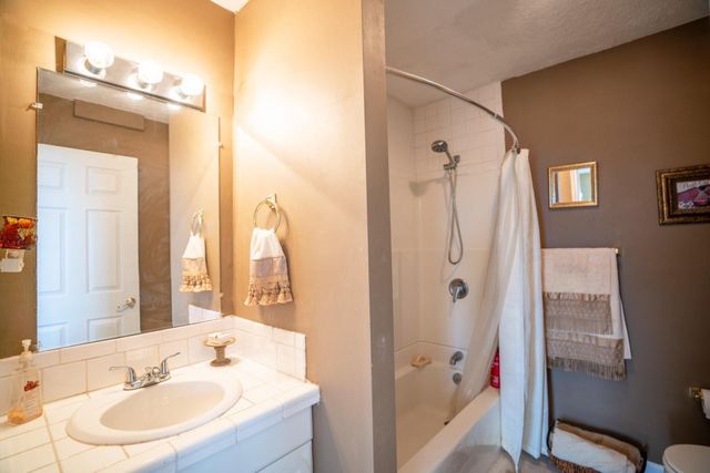 3230 W Fitzhugh RD, Dripping Springs, TX 78620
