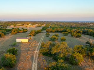 3230 W Fitzhugh RD, Dripping Springs, TX 78620