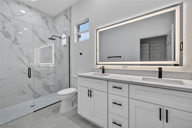 3110 32nd ST W, Lehigh Acres, FL 33971