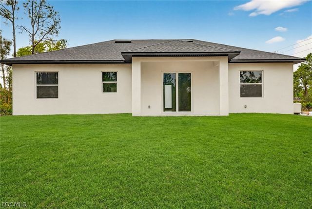 3110 32nd ST W, Lehigh Acres, FL 33971