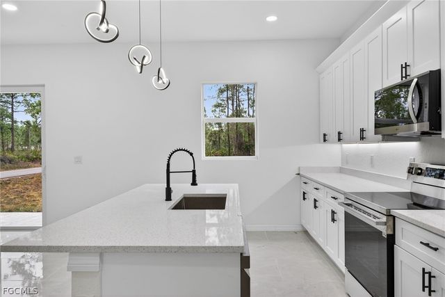 3110 32nd ST W, Lehigh Acres, FL 33971