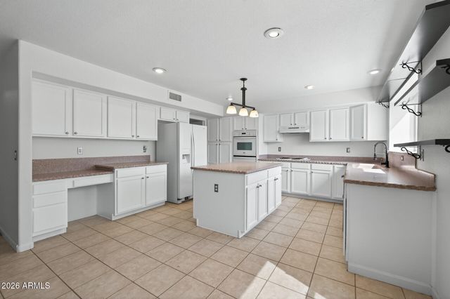 12425 W ENCANTO Boulevard, Avondale, AZ 85392