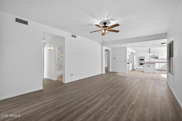 12425 W ENCANTO Boulevard, Avondale, AZ 85392