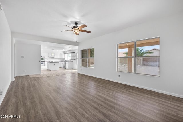 12425 W ENCANTO Boulevard, Avondale, AZ 85392