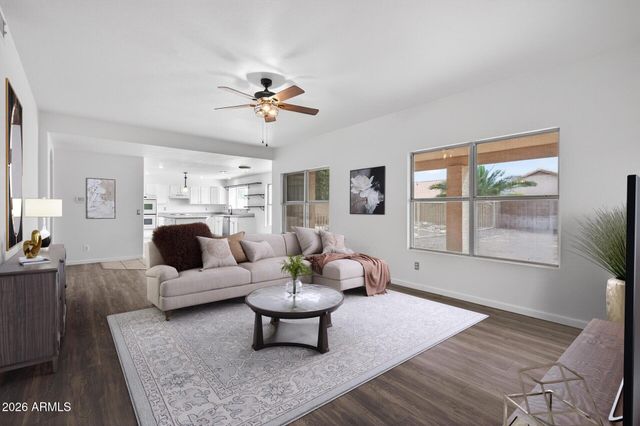 12425 W ENCANTO Boulevard, Avondale, AZ 85392