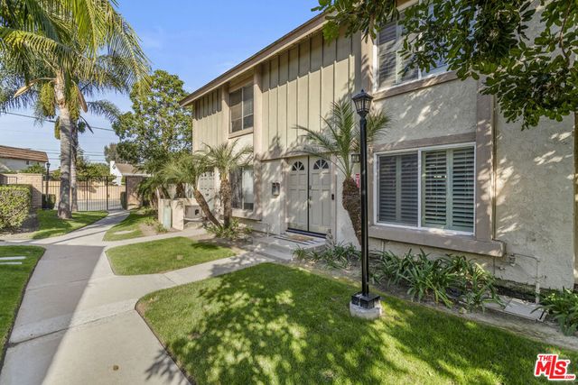 8521 Via Tina, La Palma, CA 90623