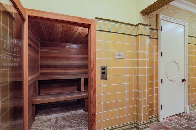 265 MINORCA BEACH WAY 404, New Smyrna Beach, FL 32169