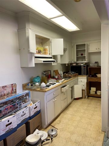 1409 Yarborough Drive, Sherman, TX 75092