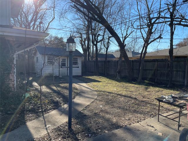 1409 Yarborough Drive, Sherman, TX 75092