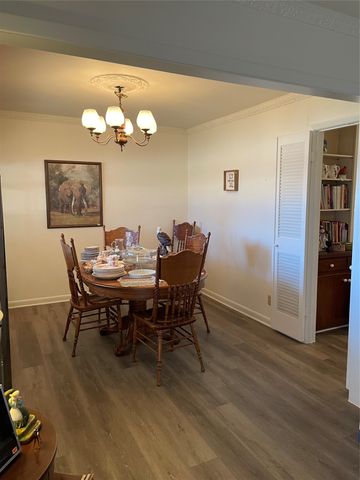 1409 Yarborough Drive, Sherman, TX 75092