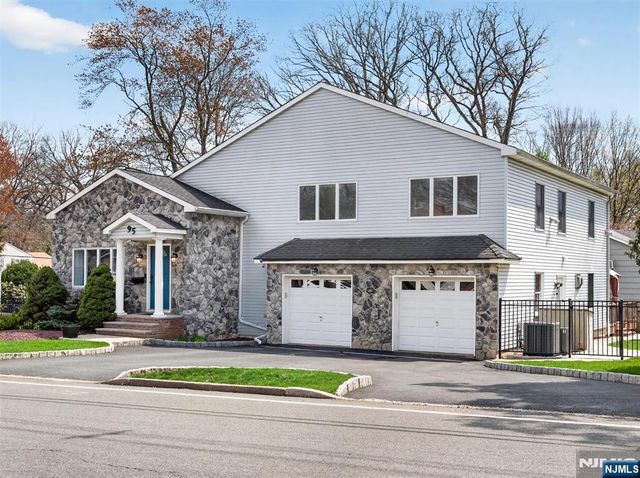 95 Clinton Avenue, Hillsdale, NJ 07642