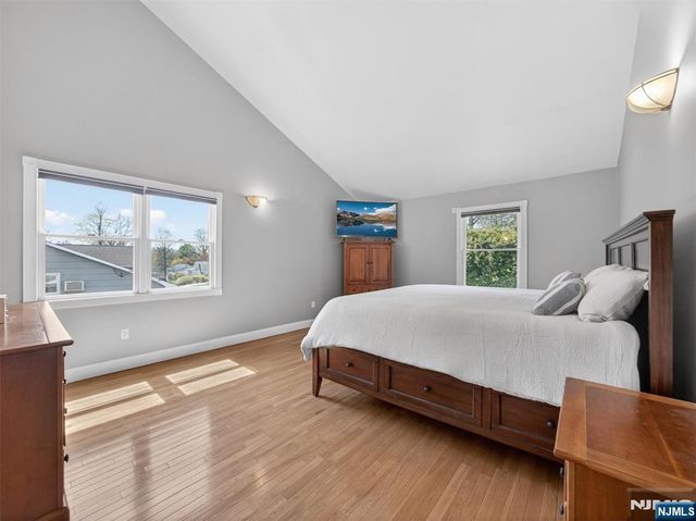 95 Clinton Avenue, Hillsdale, NJ 07642