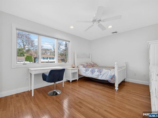 95 Clinton Avenue, Hillsdale, NJ 07642