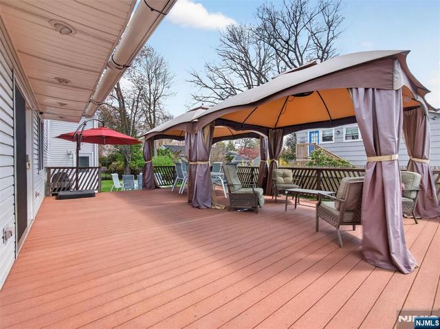 95 Clinton Avenue, Hillsdale, NJ 07642