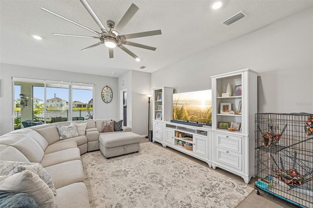 5716 FLAGSTONE TRAIL, Palmetto, FL 34221