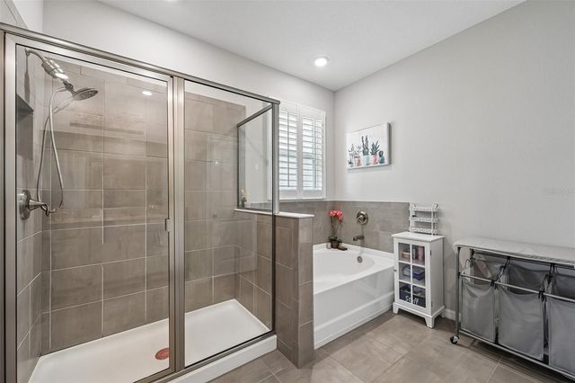 5716 FLAGSTONE TRAIL, Palmetto, FL 34221