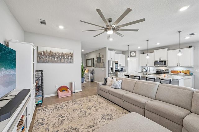 5716 FLAGSTONE TRAIL, Palmetto, FL 34221