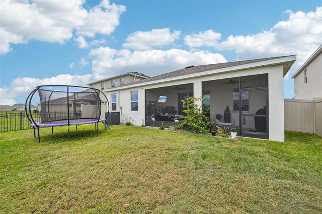 5716 FLAGSTONE TRAIL, Palmetto, FL 34221