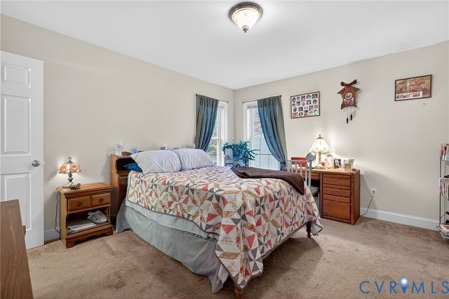 709 Powcan Rd, Tappahannock, VA 22560