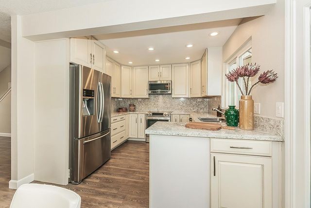 1636 E Solar Avenue, Fresno, CA 93720