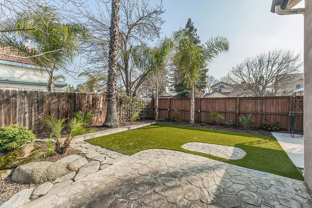 1636 E Solar Avenue, Fresno, CA 93720
