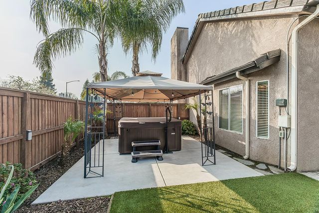 1636 E Solar Avenue, Fresno, CA 93720