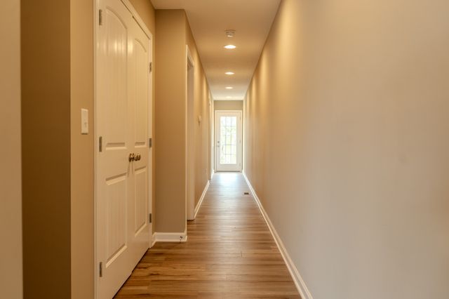 506 W Volney St, Tullahoma, TN 37388