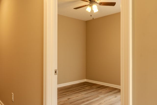 506 W Volney St, Tullahoma, TN 37388