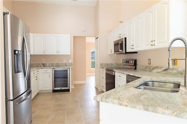 122 Coconut Street, Sebastian, FL 32958