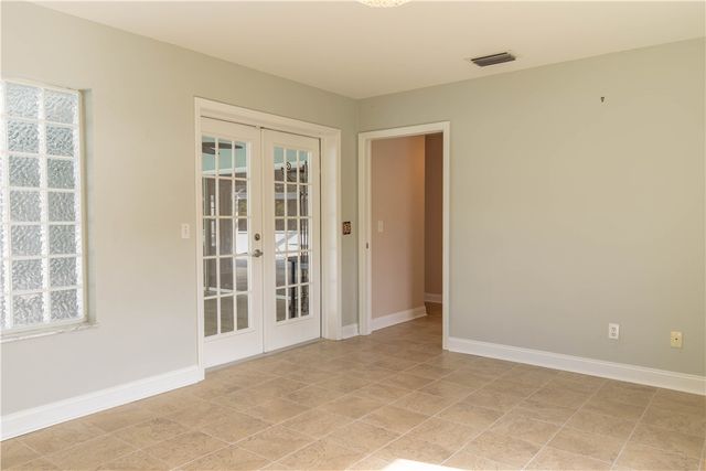 122 Coconut Street, Sebastian, FL 32958