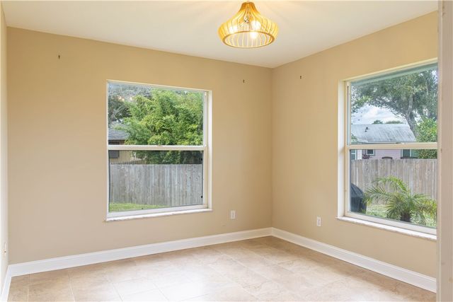 122 Coconut Street, Sebastian, FL 32958