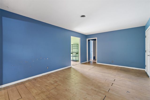 5603 Lakefield Drive, Houston, TX 77033