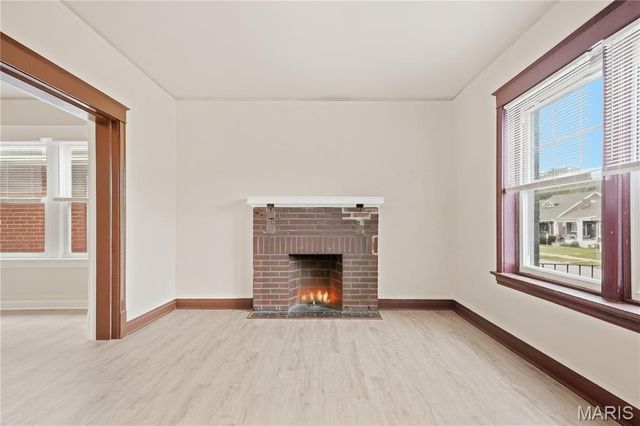 5480 Arlington Avenue, St Louis, MO 63120