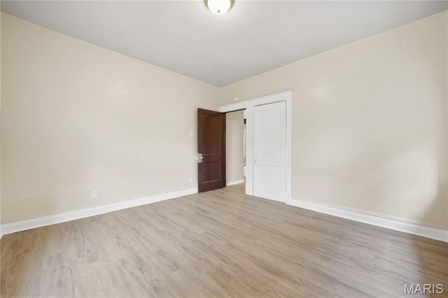 5480 Arlington Avenue, St Louis, MO 63120