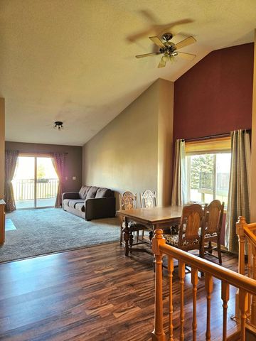 21742 Linden Way, Rogers, MN 55374