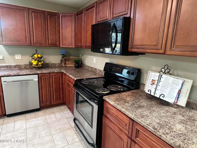 2210 S Willard Avenue, Joplin, MO 64804