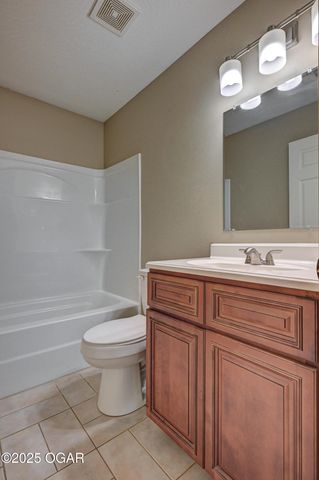 2210 S Willard Avenue, Joplin, MO 64804