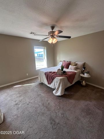 2210 S Willard Avenue, Joplin, MO 64804